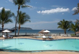 Thavorn Beach Village & Spa