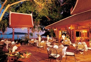 Thavorn Beach Village & Spa