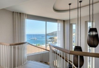 Caresse, a Luxury Collection Resort & Spa