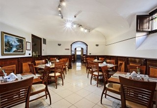 Tonic (Palermo)
