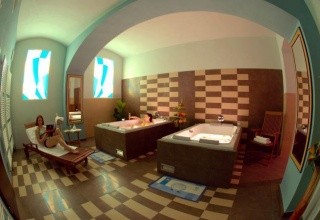 EA Hotel DownTown