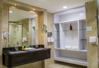 Days Inn Hotel Suites Amman