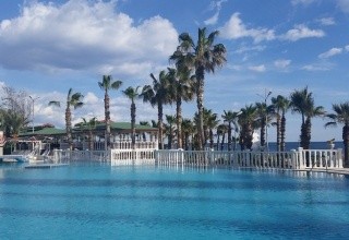 Seven Seas Palmeras Bay