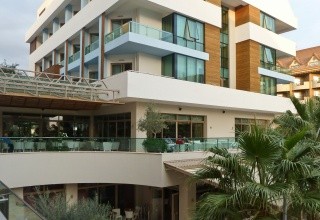 Port Side Hotel Resort
