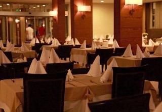 Insula Resort