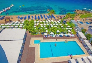 Silver Sands Beach