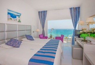 Silver Sands Beach
