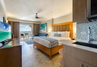 Divi Little Bay Beach Resort