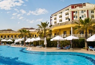 Cesars Resort Side