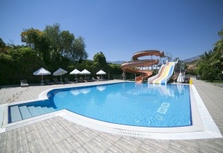 Sailors Beach Club