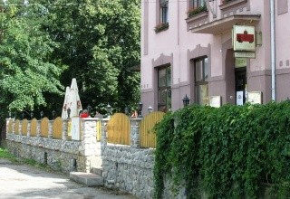 Grand (Řevnice u Karlštejna)