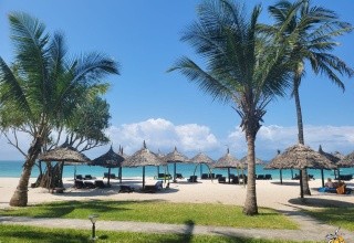 Southern Palms Beach Resort