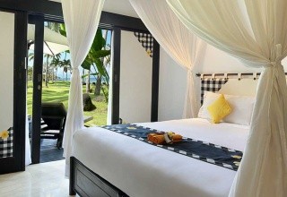 Candi Beach Resort & Spa