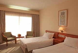 Poseidonia Beach Hotel