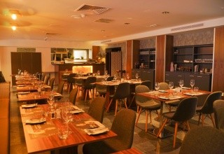 Pebbles Resort (St. Paul's Bay)