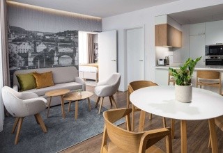 Mamaison Residence Downtown