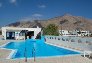 Limnes Villa