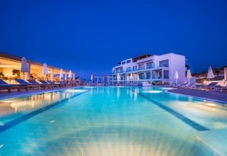 Harmony Crest Resort
