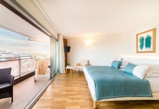 Helios (Juan-Les-Pins)