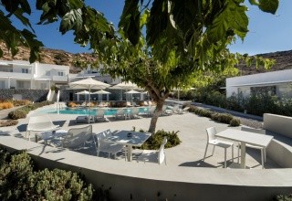 Relux Ios Island