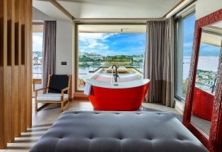 Castello Infinity Suites