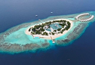 Sandies Bathala Island Resort
