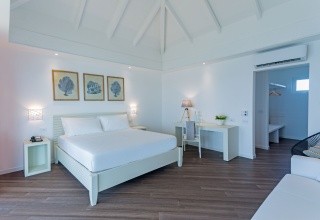 Sandies Bathala Island Resort