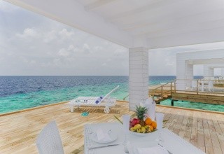 Sandies Bathala Island Resort