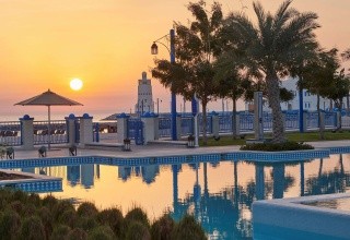 Hilton Salwa Beach Resort & Villas