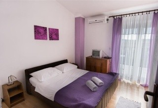 Apartmány Grapevines (ex. Ivanovič)