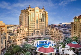 Swissôtel Al Murooj Dubai