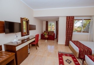 Golden Beach Resort (ex. The Movie Gate)