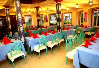 Golden Beach Resort (ex. The Movie Gate)
