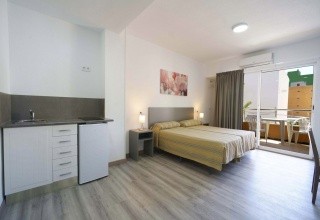 HOSTAL ANNA BENIDORM