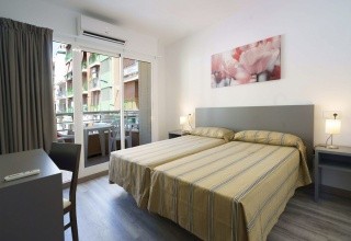 HOSTAL ANNA BENIDORM
