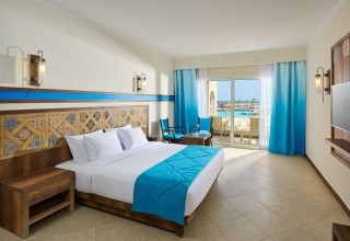Lazuli and Resort