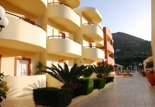 Hotel Elpis