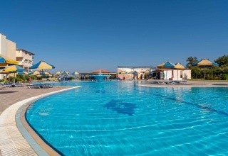 Myrina Beach