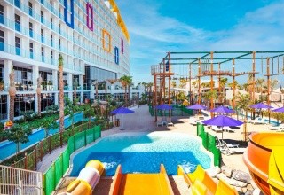 Centara Mirage Beach Resort