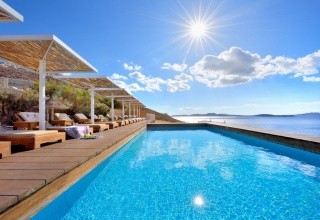Amazon Mykonos