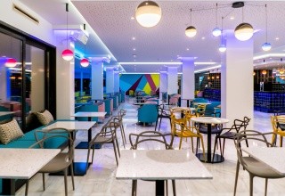 Spring Hotel Bitacora
