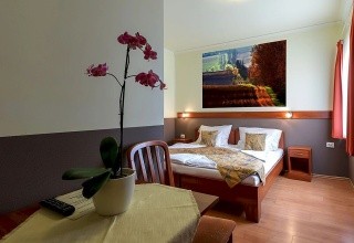 Aranypatkó Fogadó (Győrújbarát)
