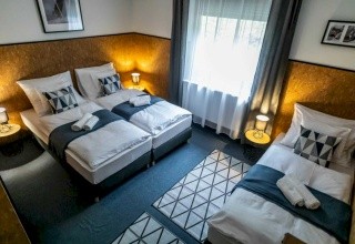 4 Évszak Völgyhotel