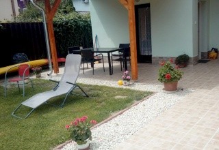 Napsugár Apartman