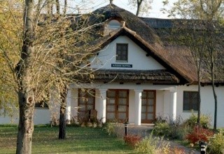 Sarlóspuszta Club