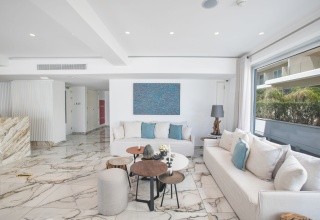 Kokkinos Boutique