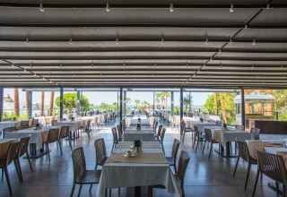 Thalia Unique Beach Resort Hotel