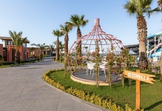 Kirman Belazur Resort & Spa