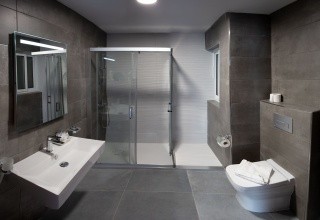 Pebbles Resort (St. Paul's Bay)