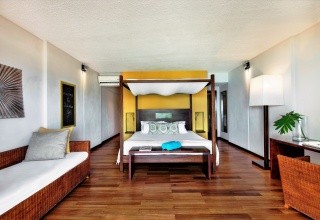 Cooee Solana Beach